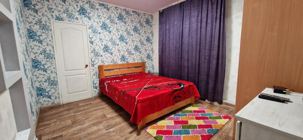 Yanovskogo 1k Shin Apartment *